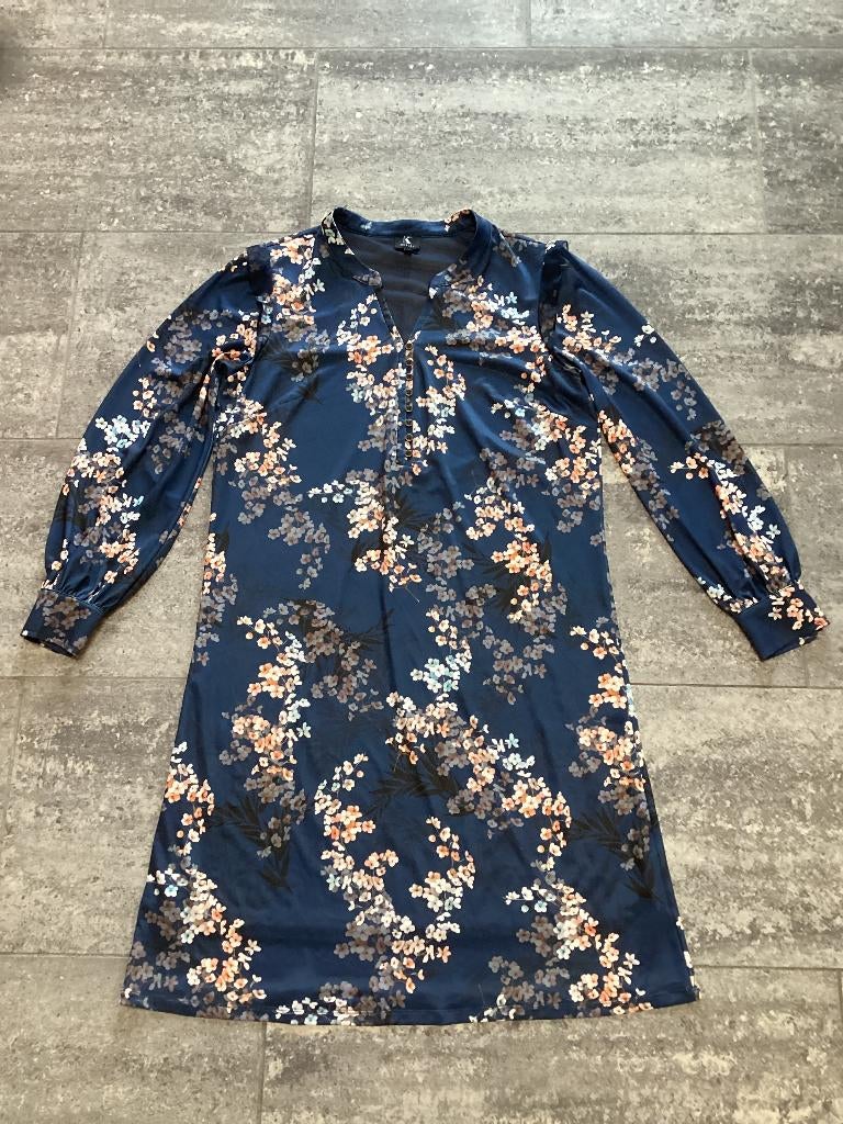 Robe K-design S/M, Vêtements | Femmes, Neuf, Enlèvement ou Envoi, Longueur genou, Bleu