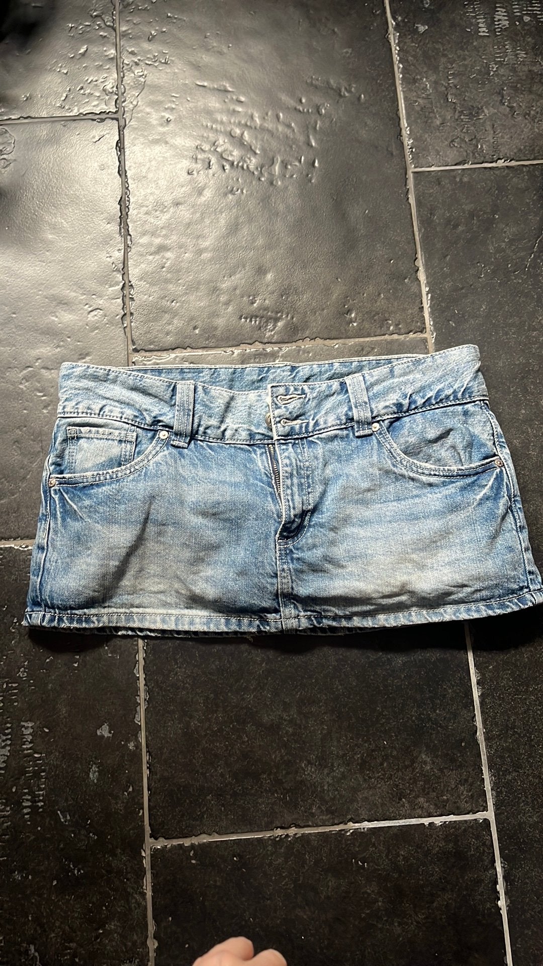Jeans(short)rokje stradivarius large nieuw, Kleding | Dames, Rokken, Blauw, Maat 42/44 (L), Nieuw, Ophalen of Verzenden