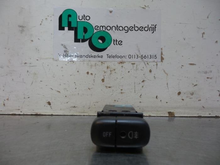 Commutateur feu antibrouillard d'un Suzuki Alto (Alto 02-), Autos : Pièces & Accessoires, -, Utilisé, -, Suzuki