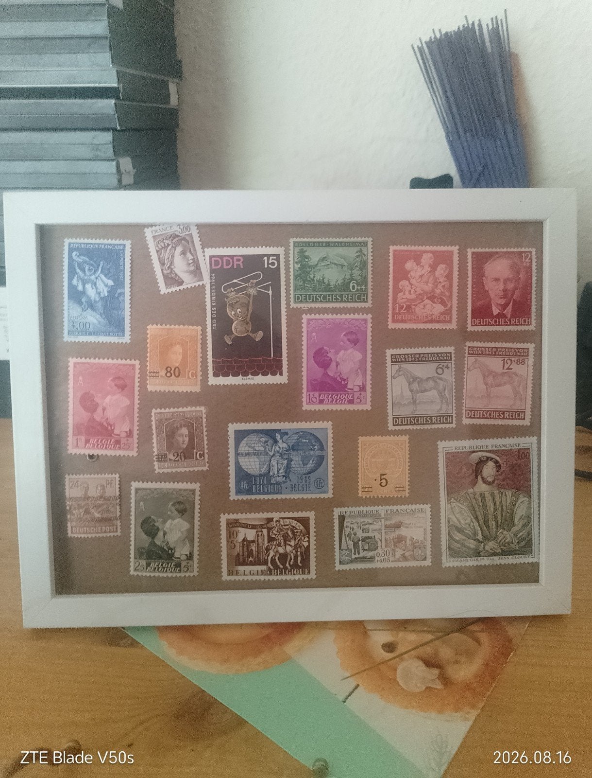 19 History postzegels inglijst, Ophalen of Verzenden