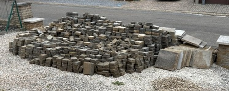 GRATIS klinkers en tegels, Bricolage & Construction, Planches & Dalles, Utilisé, Autres types, Autres matériaux, Moins de 50 cm