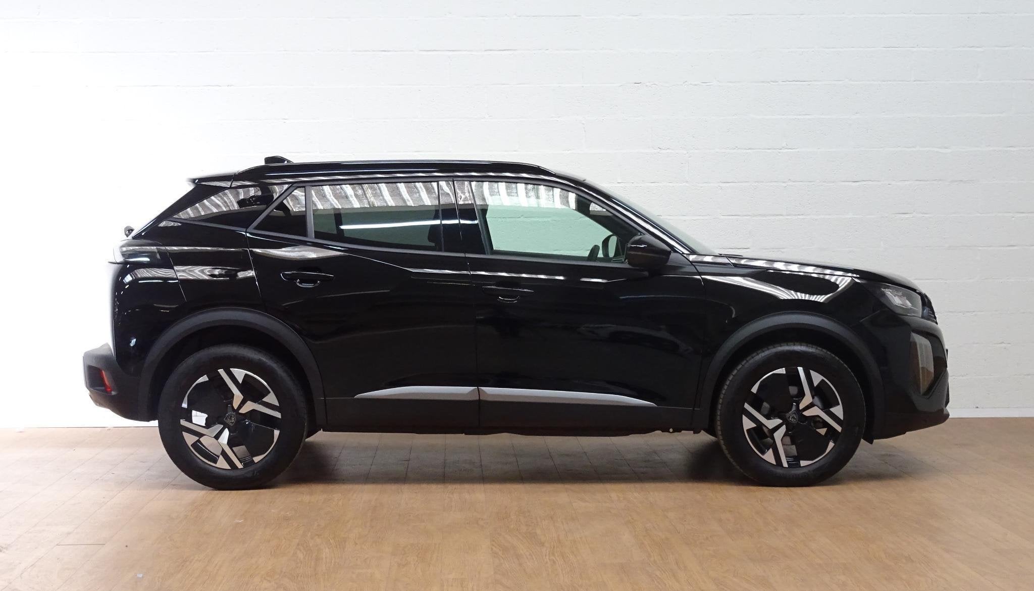Peugeot 2008 1.2T Allure verwacht, Autos, Achat, Entreprise, Boîte manuelle, Noir