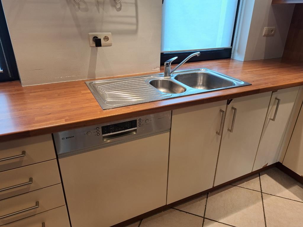 Évier inox + mitigeur + décharges, Enlèvement, Inox