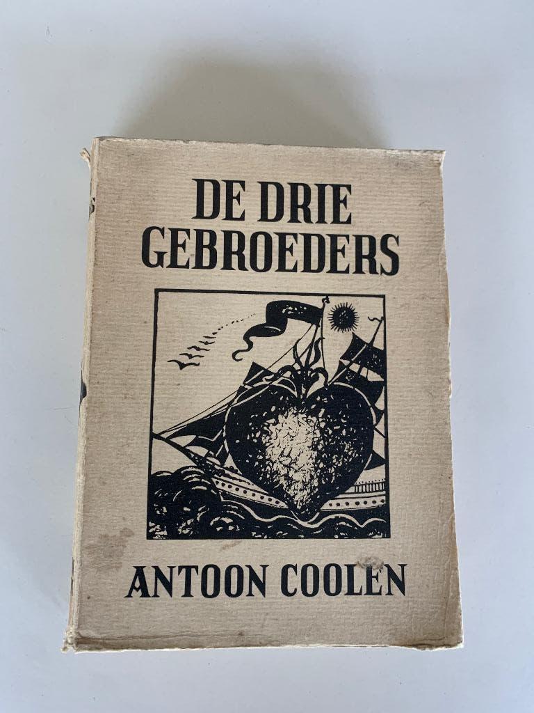 De drie gebroeders Antoon Coolen, Ophalen of Verzenden, Gelezen