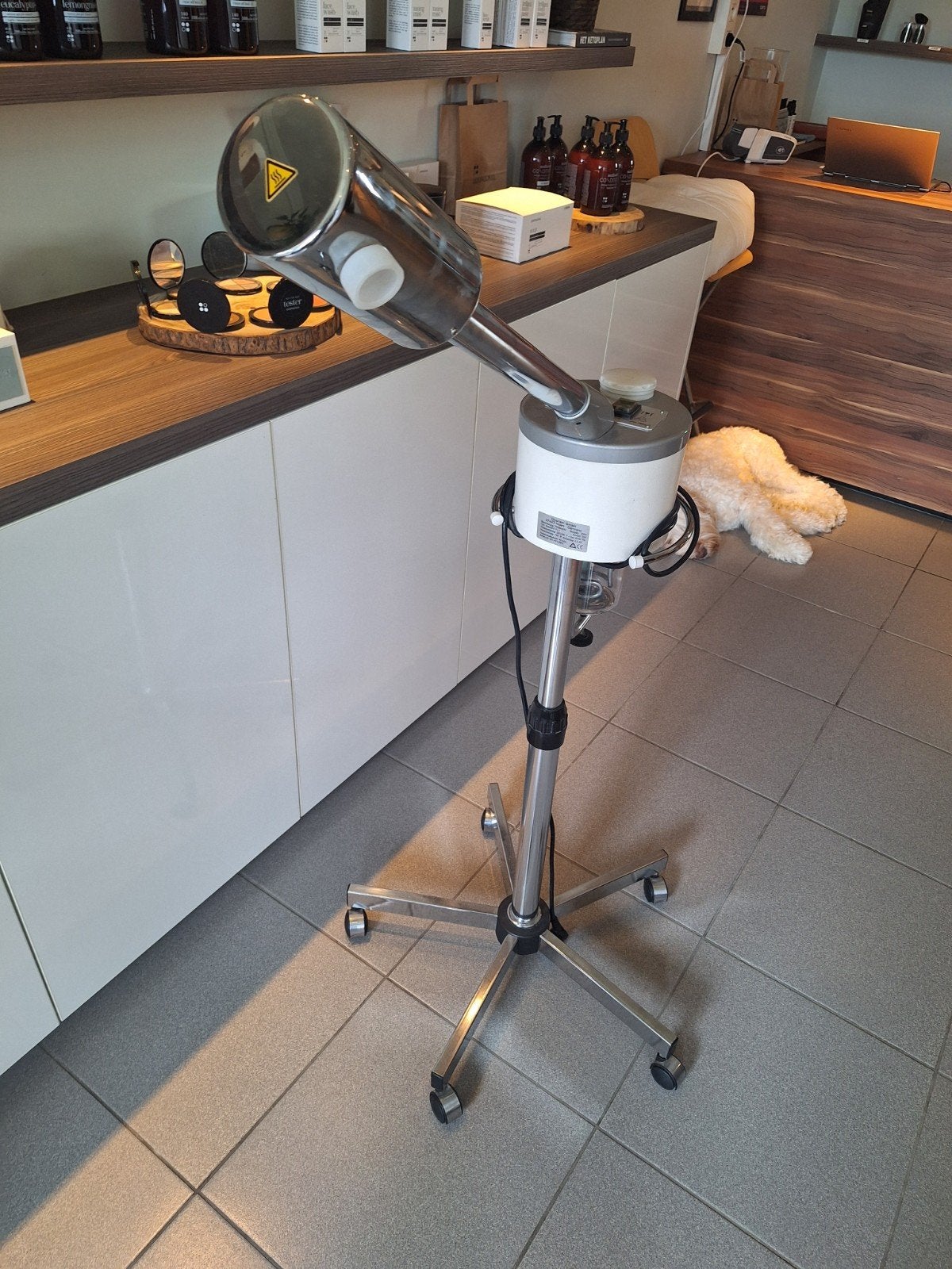 Stoommachine voor gelaatsbehandeling, Ophalen