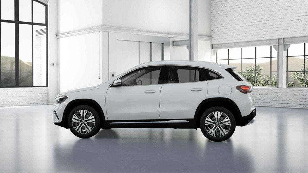 Mercedes-Benz GLA-Klasse 220 Luxury Line | Verwarmde Zetels, Auto's, Automaat, Stof, Zwart, 4 cilinders