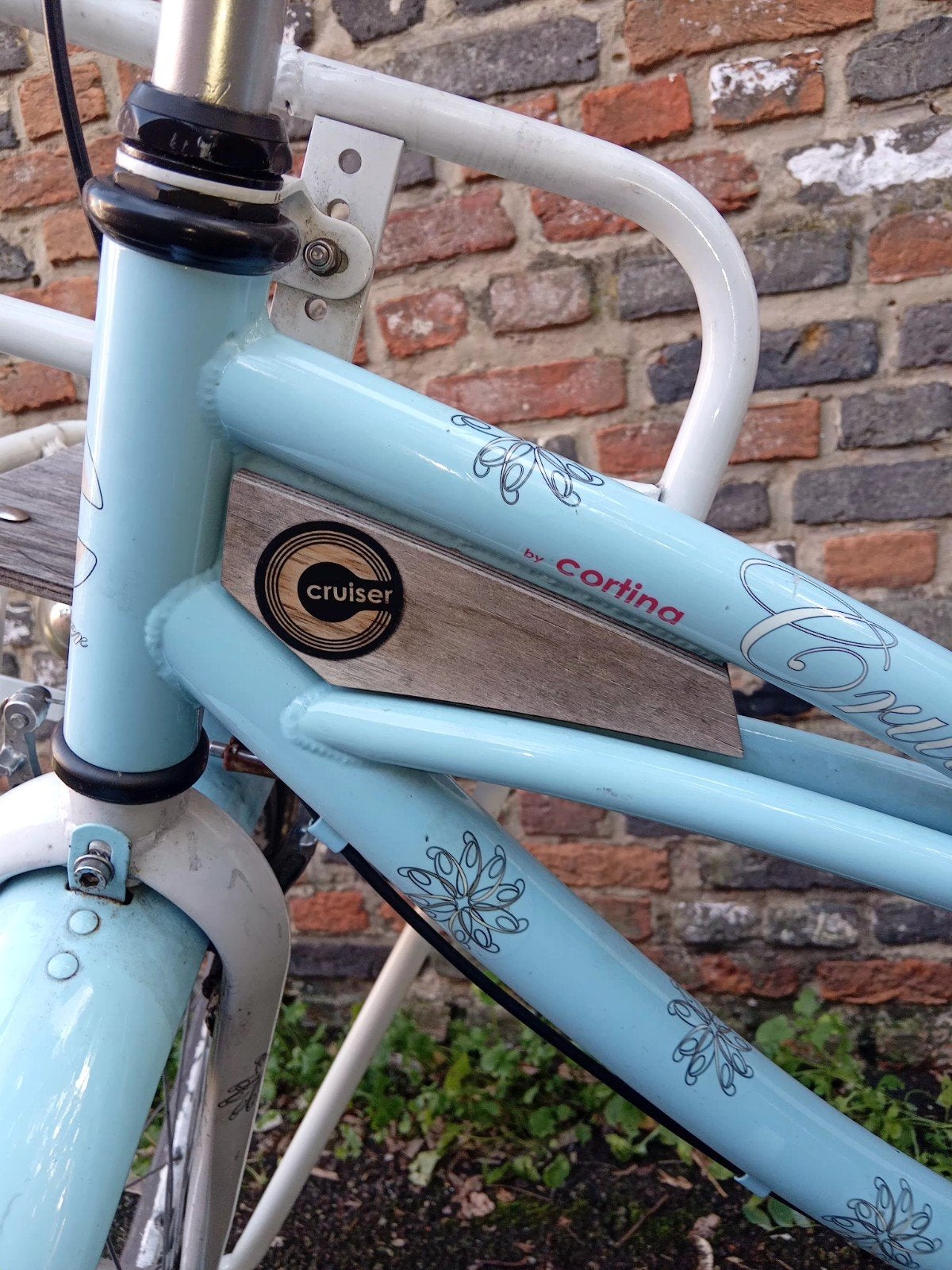 meisjes fiets, Ophalen, Cortina U4,mini 24 inch,3v, Velgrem, Handrem