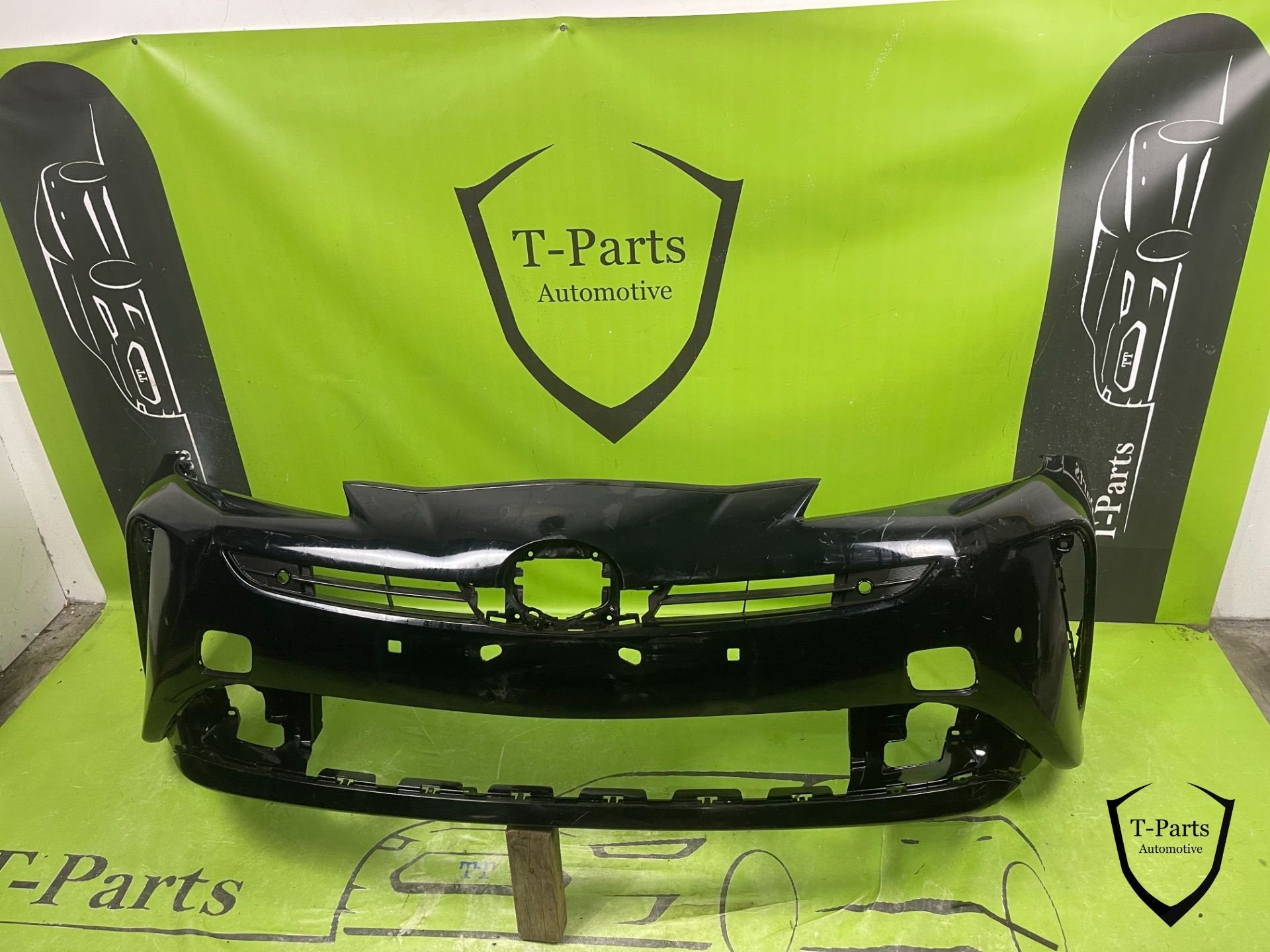 toyota auris voorbumper bumper 15+, Info@fabrikant.eu, Fabrikantstraat 1
1000 AA  Amsterdam, NL, Toyota, Bumper