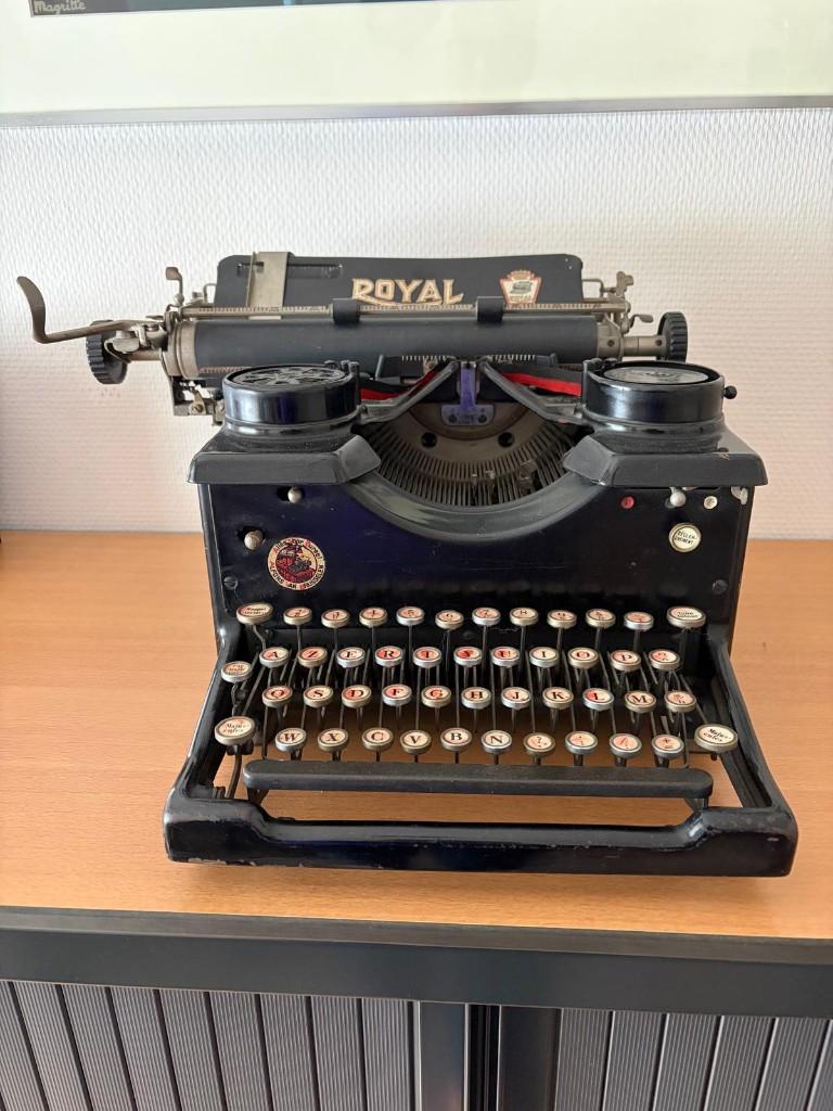 Vintage Royal typemachine, Enlèvement