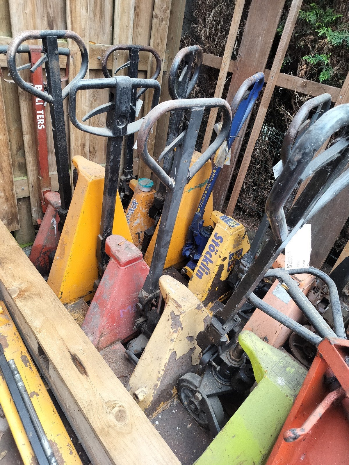 Transpalettes - camions-pompes, Bricolage & Construction, Transpalettes, Enlèvement