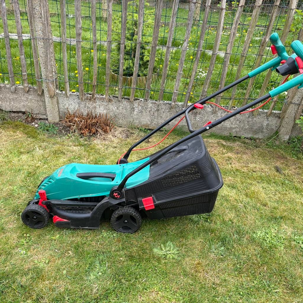 Tondeuse à fil Bosche 34 cm, Tondeuse rotative, 30 à 39 cm, Enlèvement, Utilisé