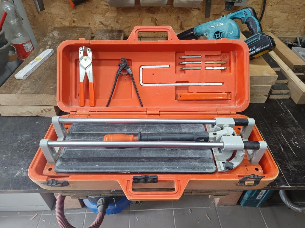 Tegelsnijder Husqvarna TC 470, Doe-het-zelf en Bouw, Ophalen