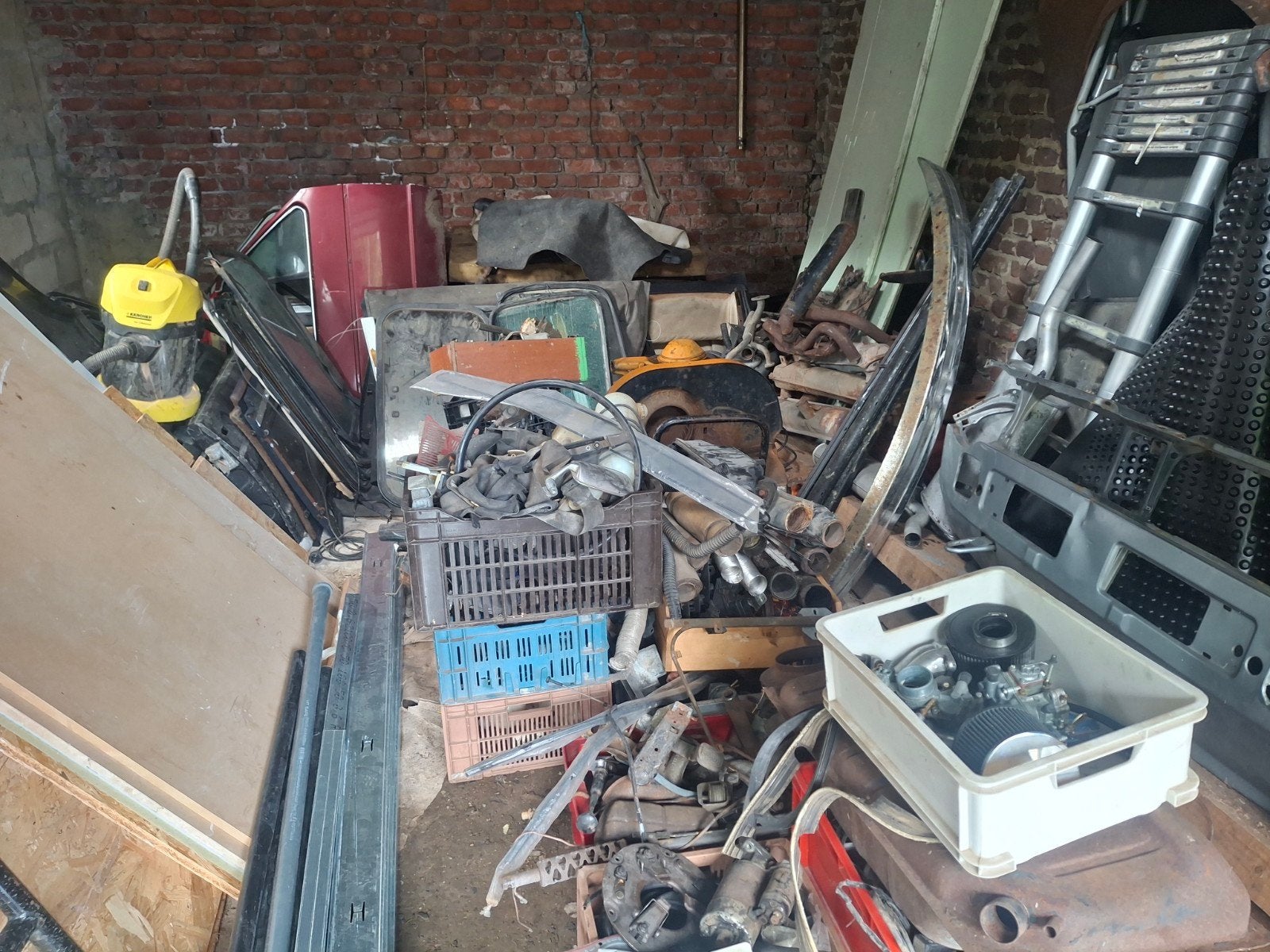 Toutes pieces cox,chassis 1302 neufs,coque,boite de vitesse