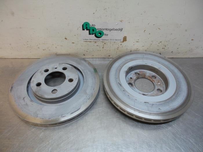Disque de frein avant d'un Volkswagen Golf (Golf 97-), Neuf, -, 3 mois de garantie, -