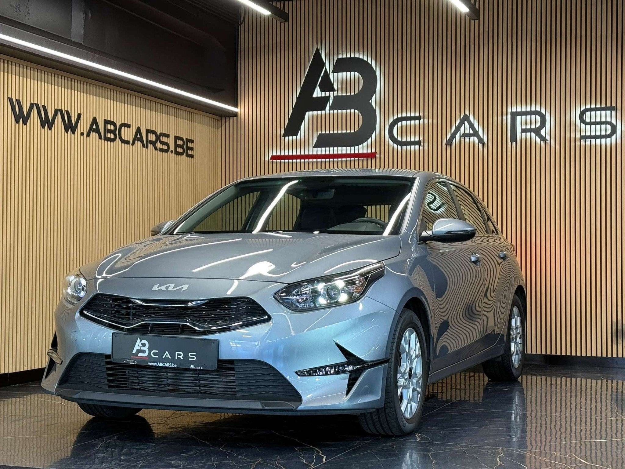 Kia Ceed / cee'd 1.0 T-GDi * SPORT * 1ER PROPRIÉTAIRE *, Auto's, 121 g/km, Stof, Gebruikt, Zwart