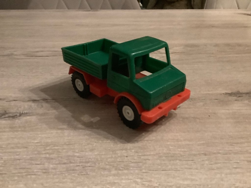 Plastic spleegoed Unimog vrachtwagen  (8x15 cm), Ophalen of Verzenden, Gebruikt