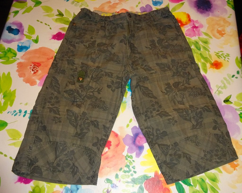 158/164 13/14 jaar short bermuda kaki groen legergroen, Ophalen of Verzenden, Zo goed als nieuw, Jongen, Broek