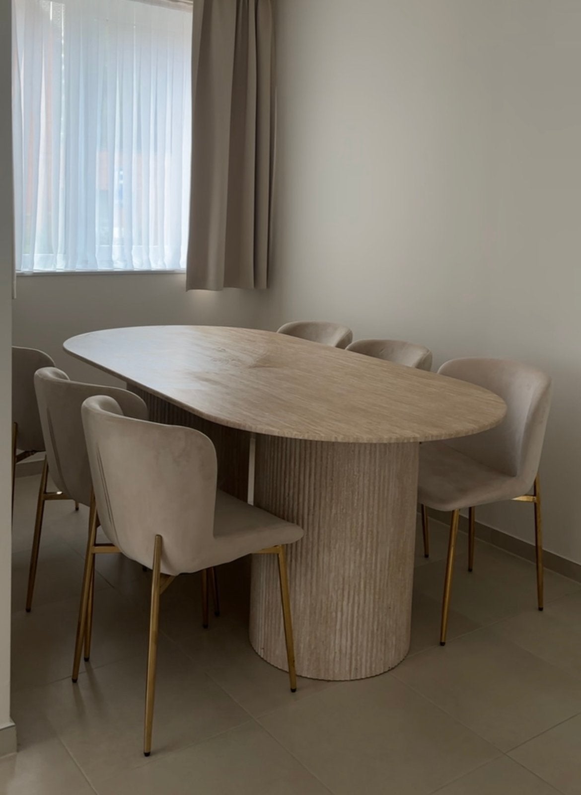 Table à manger couleur travertin + 6 chaises beige, Maison & Meubles, Enlèvement, Comme neuf