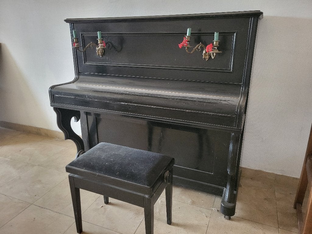 Buffetpiano, Muziek en Instrumenten, Piano's, Ophalen, Gebruikt, Zwart, Piano