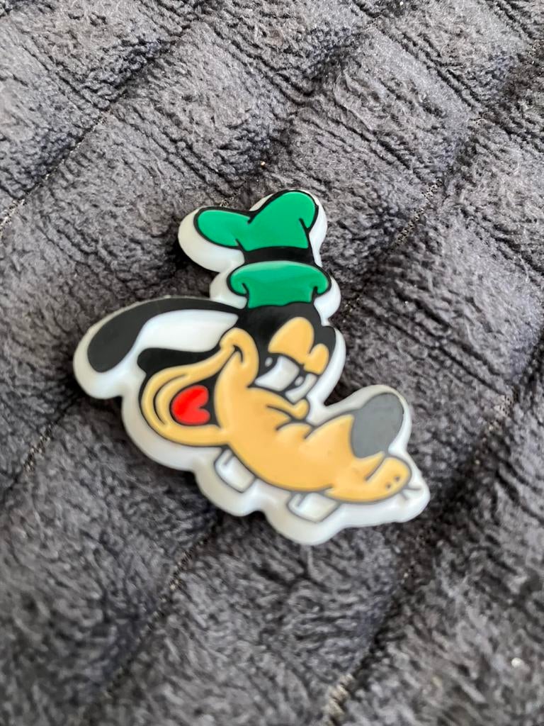 Bouton/broche Disney Goofy Vintage 1970, Collections, Enlèvement ou Envoi, Comme neuf
