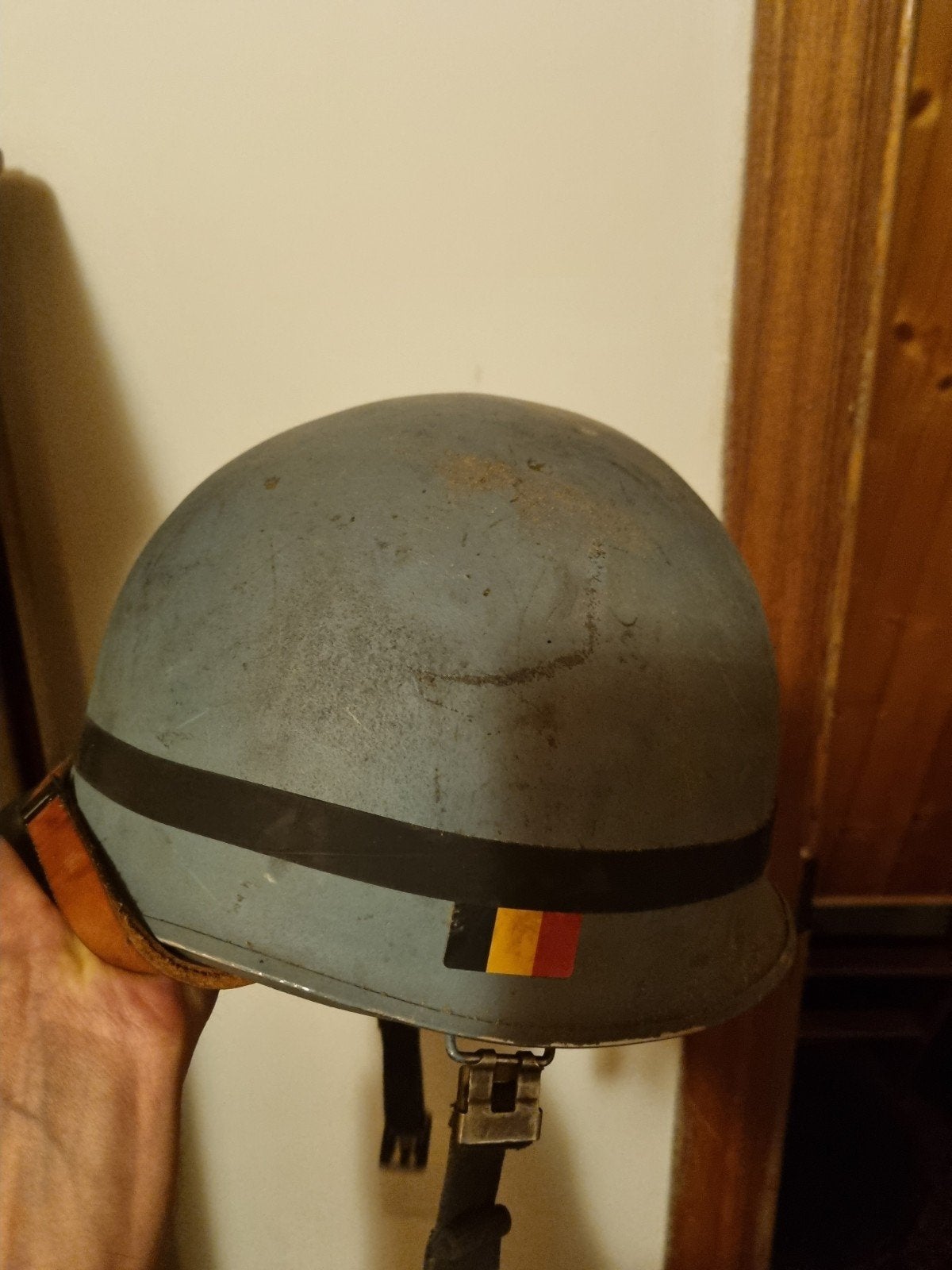 Casque belge, Collections