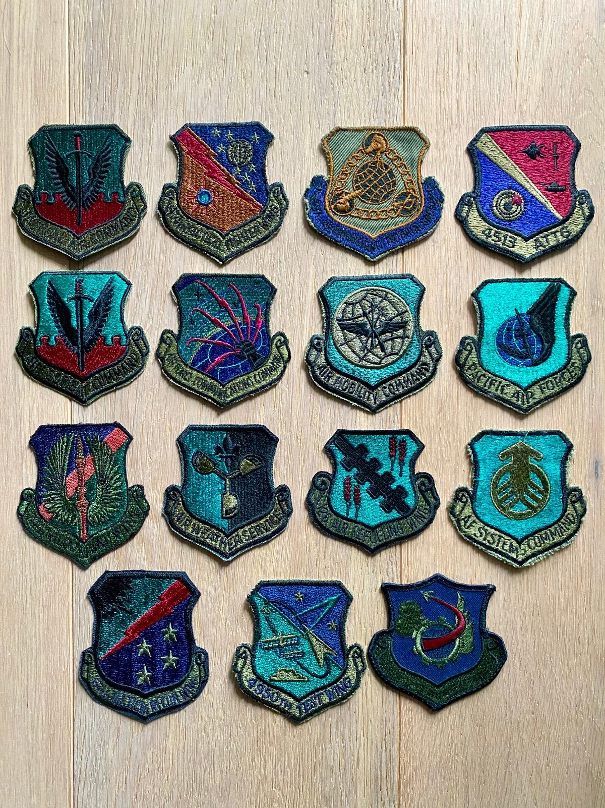 Force aérienne des États-Unis - Vietnam d'hier à aujourd'hui, Collections, Enlèvement ou Envoi, Armée de l'air, Emblème ou Badge