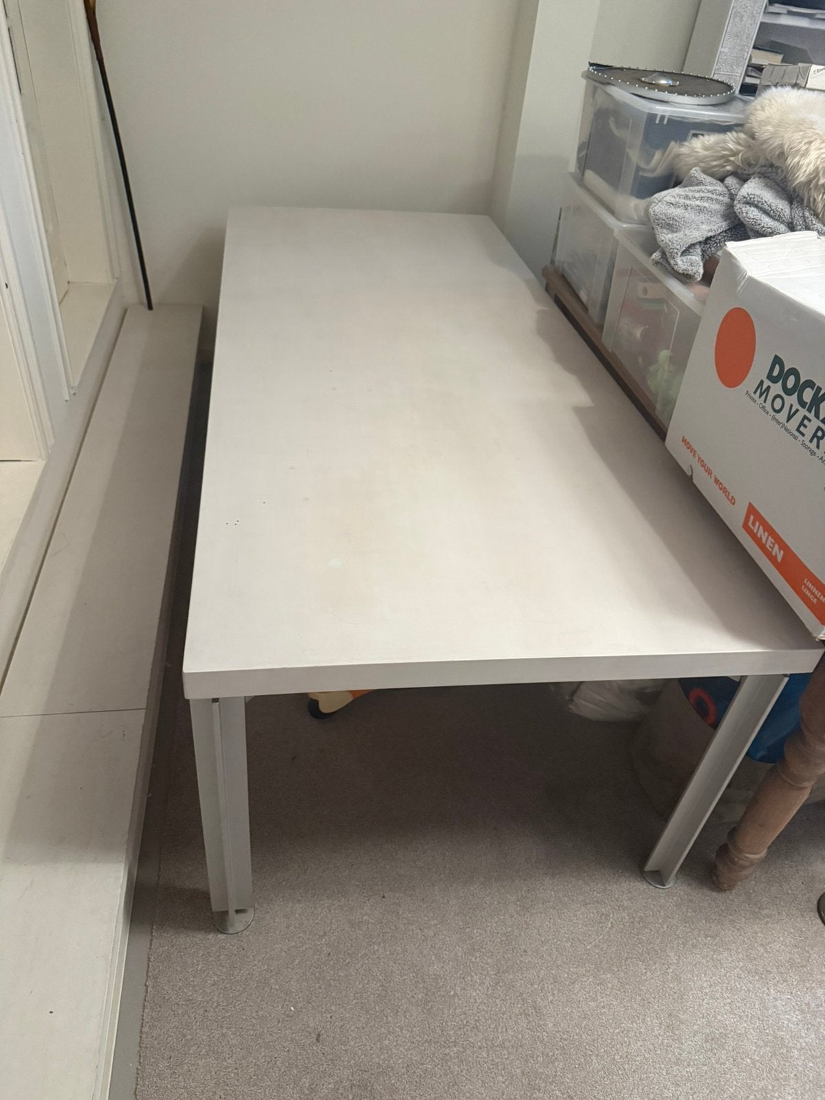 Tafel, Enlèvement