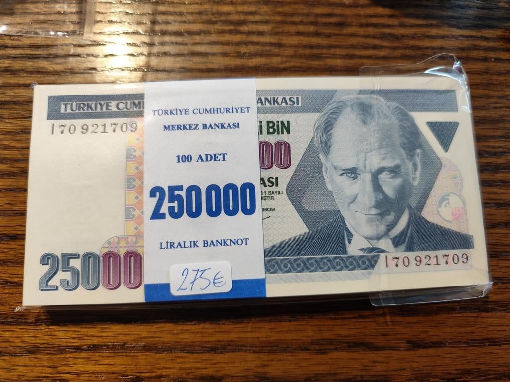 Bundel van Turkije 250.000 lira te koop, Ophalen of Verzenden
