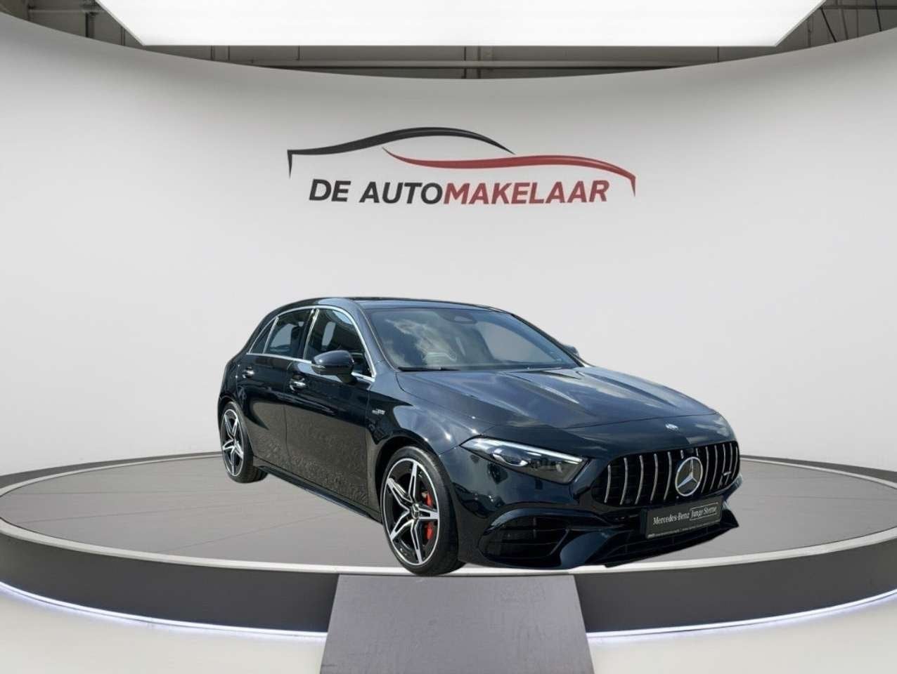 Mercedes-Benz A 45 AMG 895€ P/M Renting & halalfinanciering, Auto's, Mercedes-Benz, 4 deurs, Zwart, 4 cilinders, 0 kg