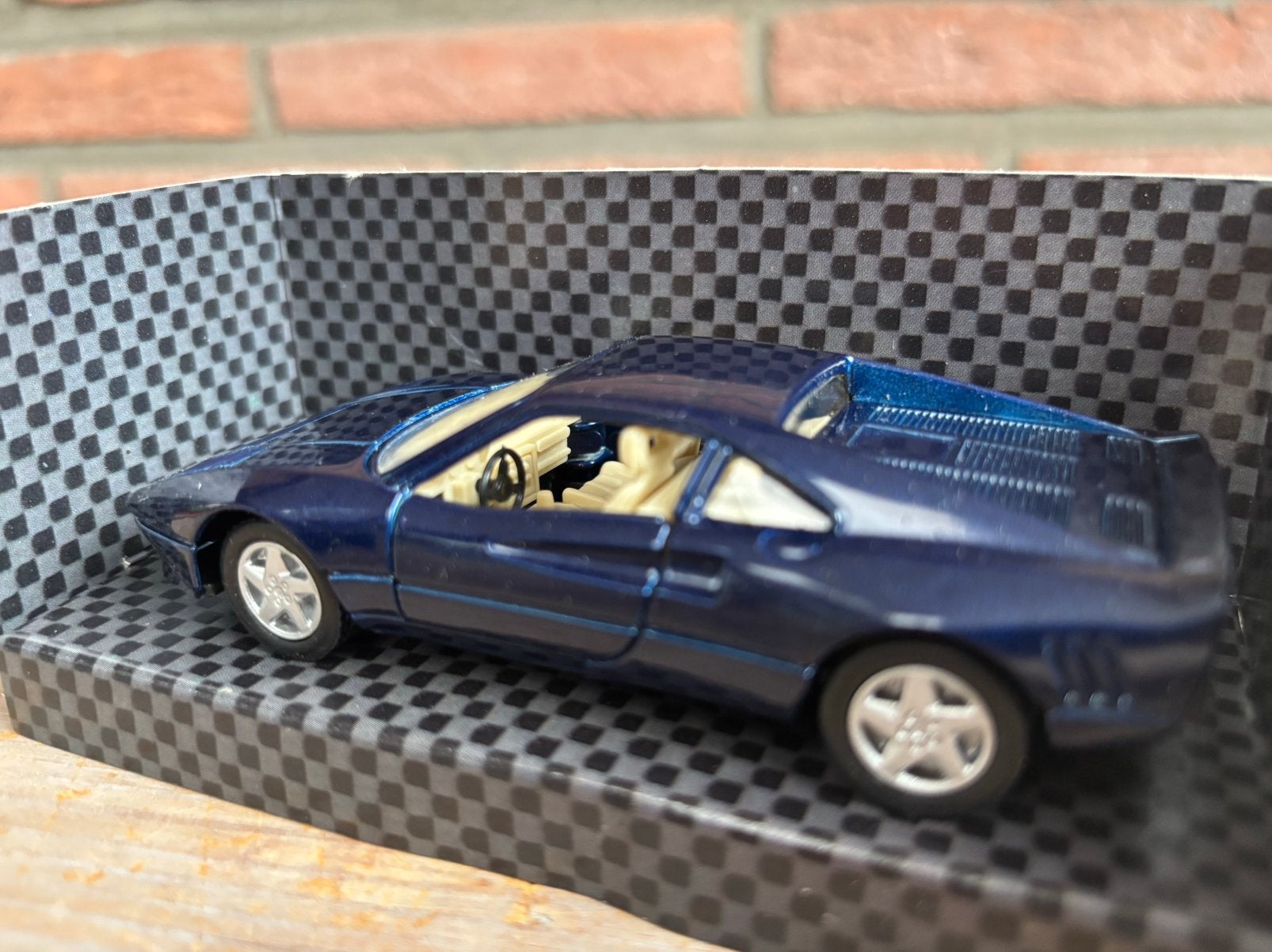 Ferrari 288GTO - Shell Ferrari Collection - schaal 1:43., Hobby en Vrije tijd, Ophalen of Verzenden, Zo goed als nieuw, Auto, Overige merken