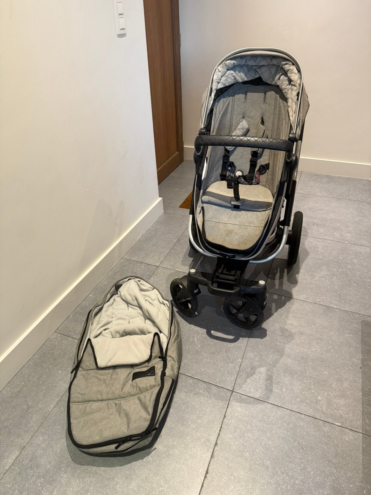 Complete Joolz kinderwagen, Ophalen, Zo goed als nieuw, Kinderwagen