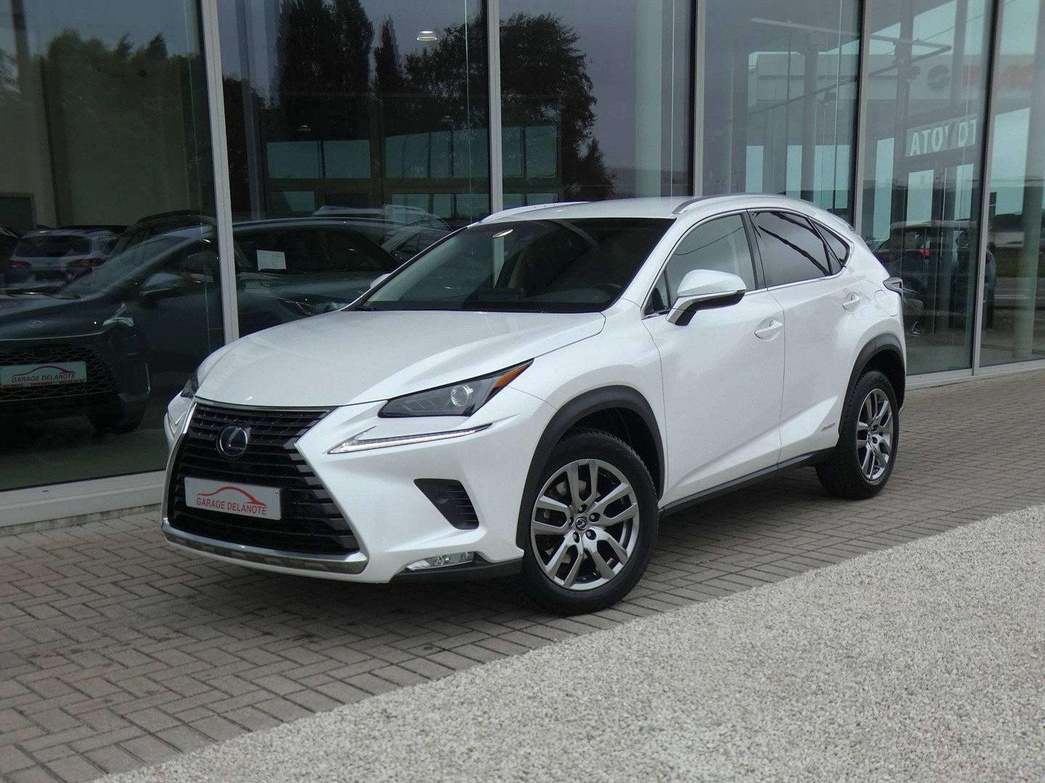 Lexus NX 300h Hybrid AWD Executive Line +LEDER +Zetelverwarm, Cuir, Entreprise, Noir, 5 portes