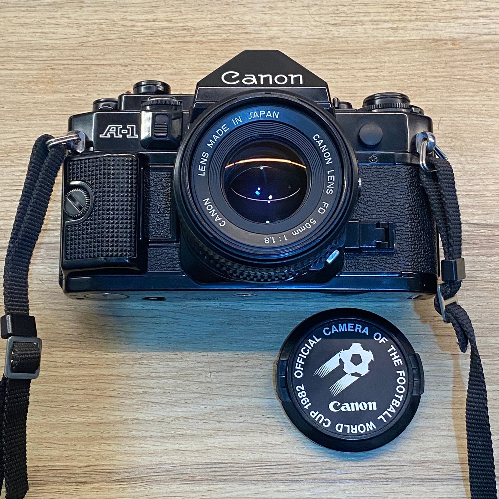 Canon A1, Canon New Fd 50mm f1.8 *comme neuf, TV, Hi-fi & Vidéo, Enlèvement ou Envoi, Comme neuf, Reflex miroir, Canon