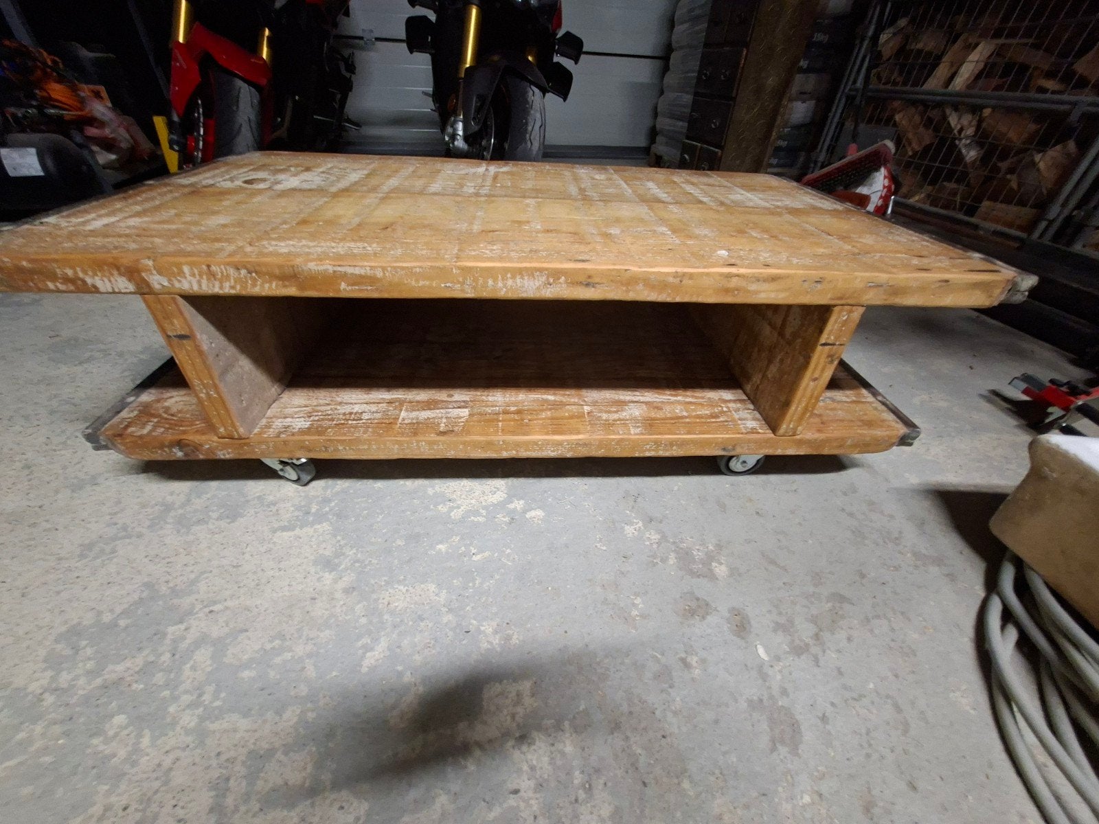 table de salon en panneaux de coffrage, Maison & Meubles, Enlèvement, Utilisé, Bois, Industriel
