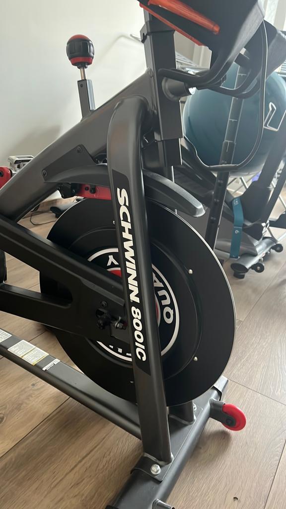 Schwin 800 IC, Sport en Fitness, Ophalen, Zo goed als nieuw, Spinningfiets