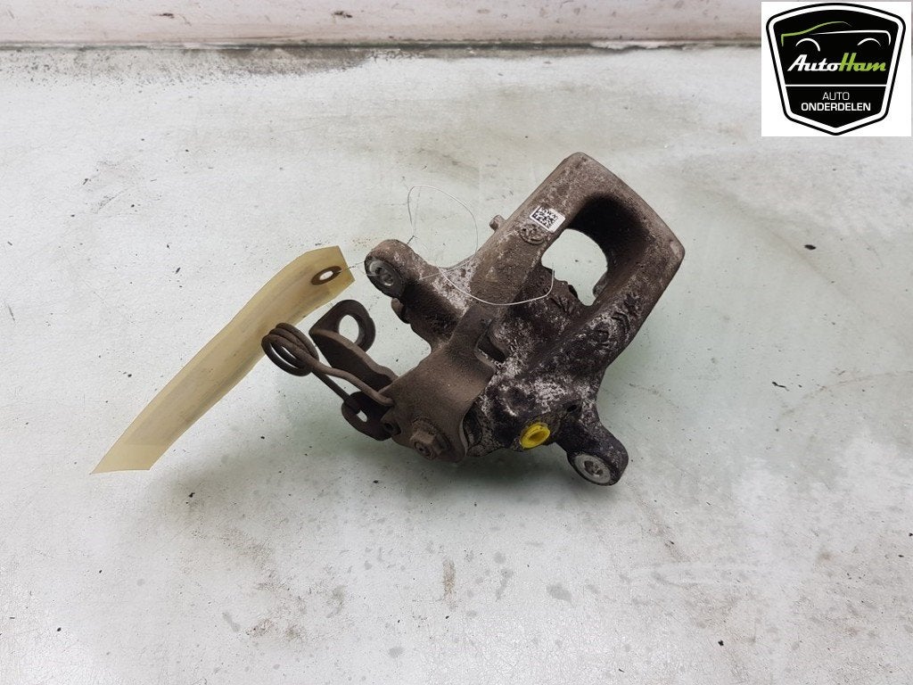 REMKLAUW RECHTS ACHTER Opel Corsa F (UB / UH / UP), Gebruikt, Opel
