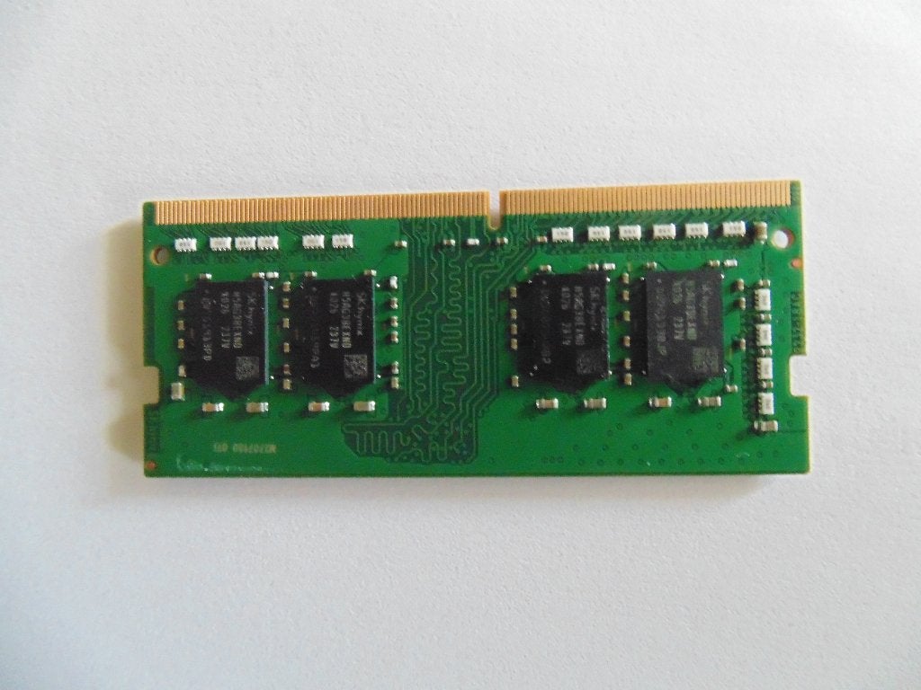 SK HYNIX SODIMM DDR4 3200 MHZ 8GB, Gebruikt, DDR4, 8 GB, Ophalen of Verzenden