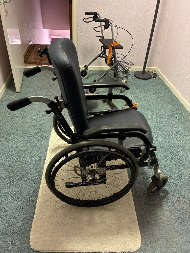 Rolstoel comfort, Diversen, Rolstoelen, Ophalen, Inklapbaar, Gebruikt
