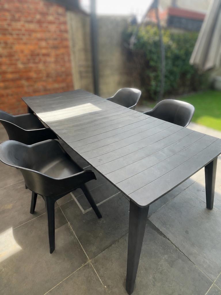 Tuintafel gratis, Ophalen, Kunststof, Gebruikt, Eettafel