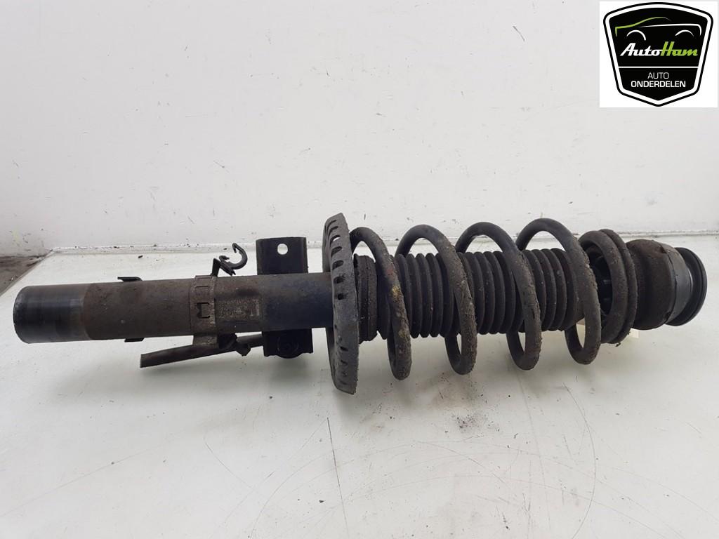 AMORTISSEUR OU ABSORBEUR DE CHOC AVANT DROIT Fabia II Combi, Dhr. J. Ham, Administratie@autoham.nl, Utilisé, Skoda