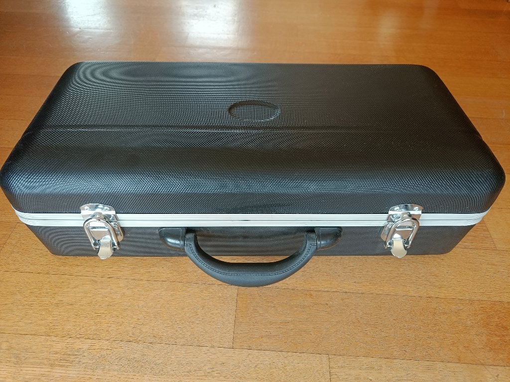 Trompet, Muziek en Instrumenten, Blaasinstrumenten | Trompetten, Ophalen of Verzenden, Zo goed als nieuw, Met koffer