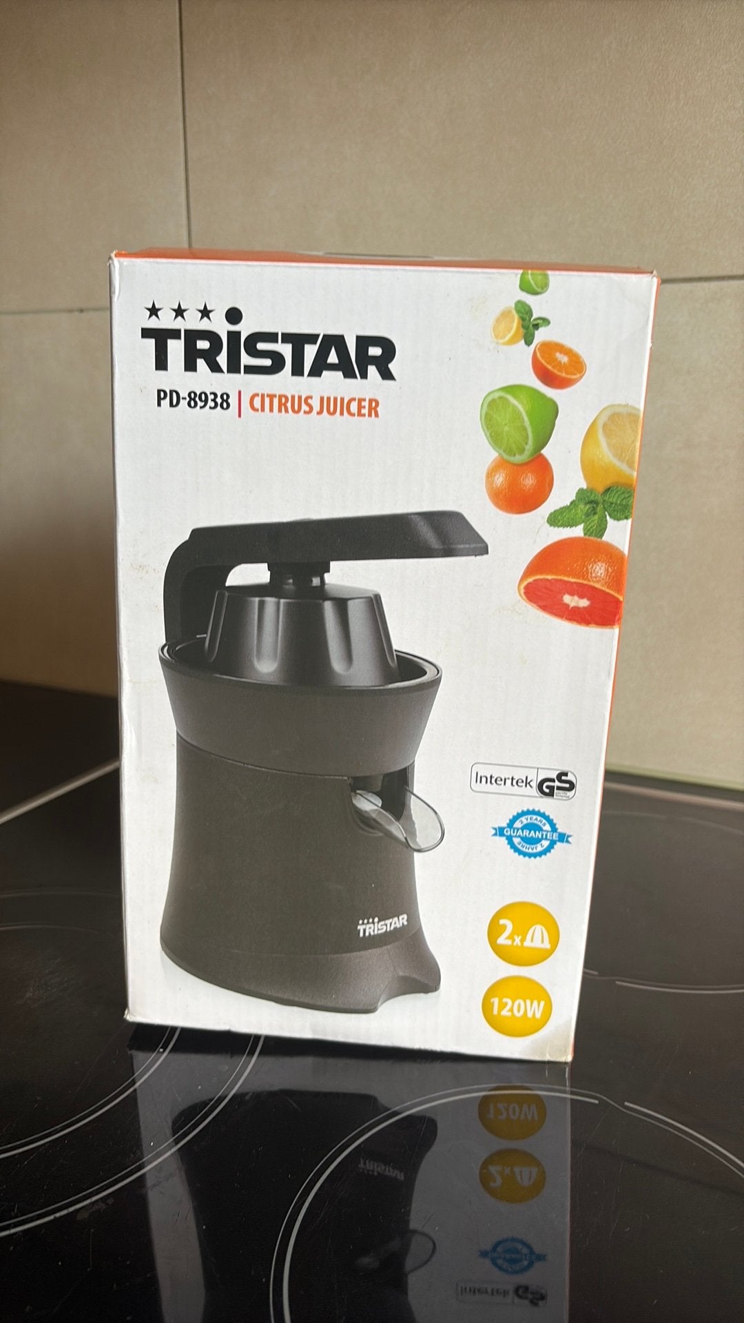TRISTAR Elektrische citruspers, Ophalen, Zo goed als nieuw, Citruspers