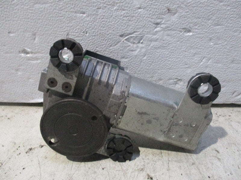 ACHTERKLEP MOTOR BMW 5 serie Touring (E39) (01-1996/05-2004), Auto-onderdelen, Gebruikt, Achterklep, BMW, Petuelring 130
80809  München, DE