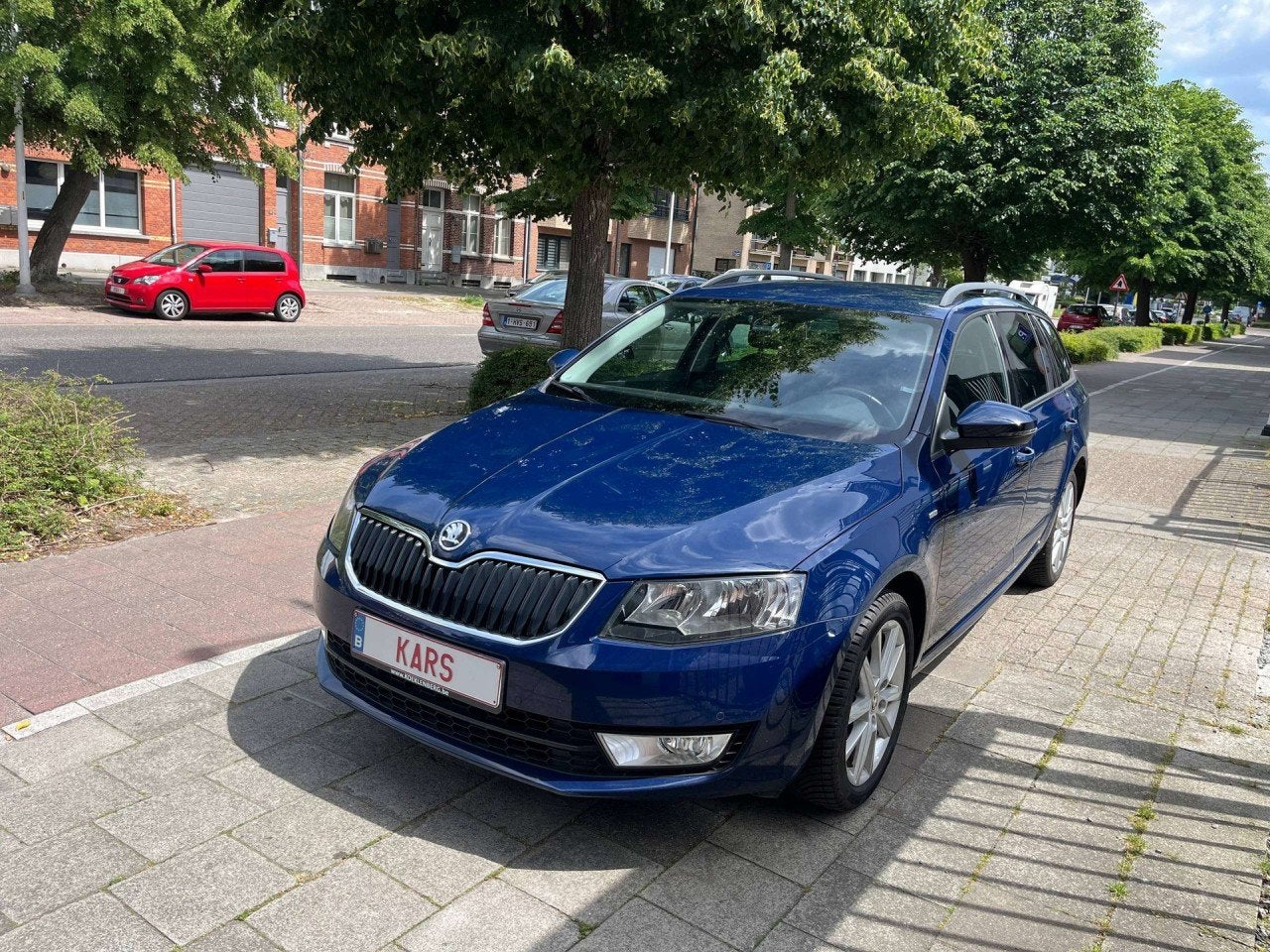Skoda Octavia Joy (année de construction 2016), Autos, 1197 cm³, https://public.car-pass.be/vhr/c4f795fb-9f49-4432-aaa2-aaa9db174e54