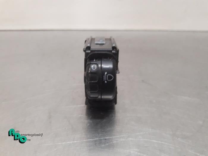 Commutateur phare hauteur réglable d'un Toyota Yaris, Autos : Pièces & Accessoires, -, 3 mois de garantie, Toyota, Utilisé