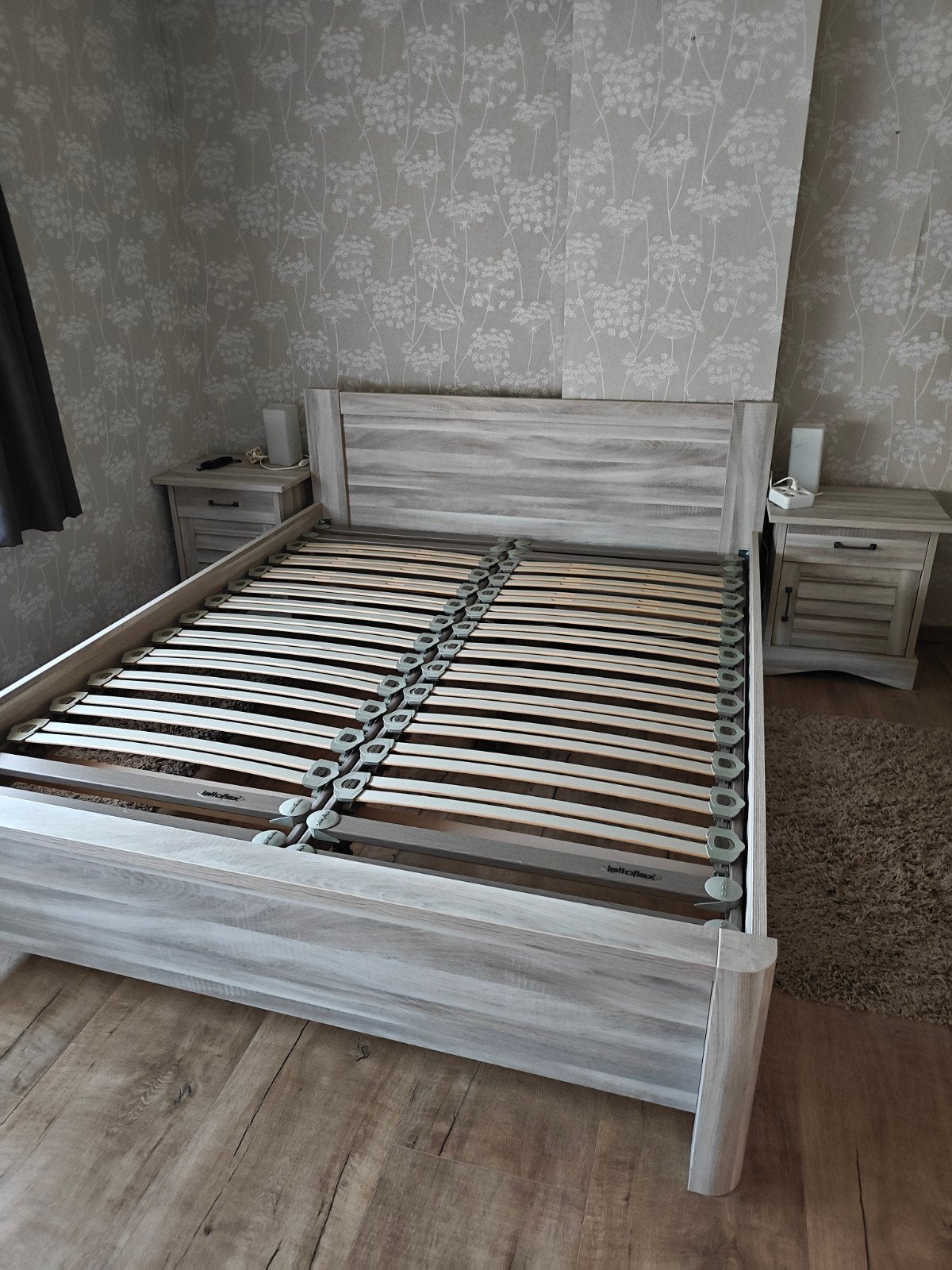 bed + 2 nachtkastjes, Huis en Inrichting, Ophalen