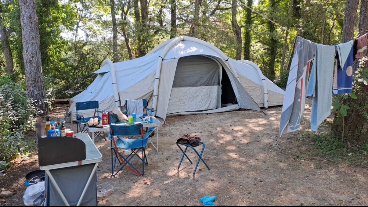Quechua opblaasbare tent, 8 pers., 4 vakken, fresh & black, Ophalen, Zo goed als nieuw