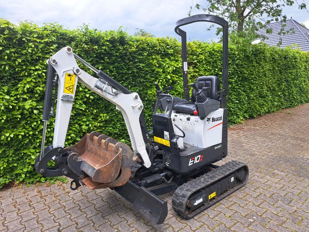 Bobcat E10z (2021) - Minigraver, Ophalen, Graafmachine