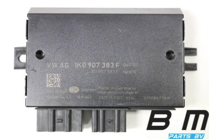 Regelapparaat trekhaak Volkswagen Golf 6 1K0907383F, Gebruikt