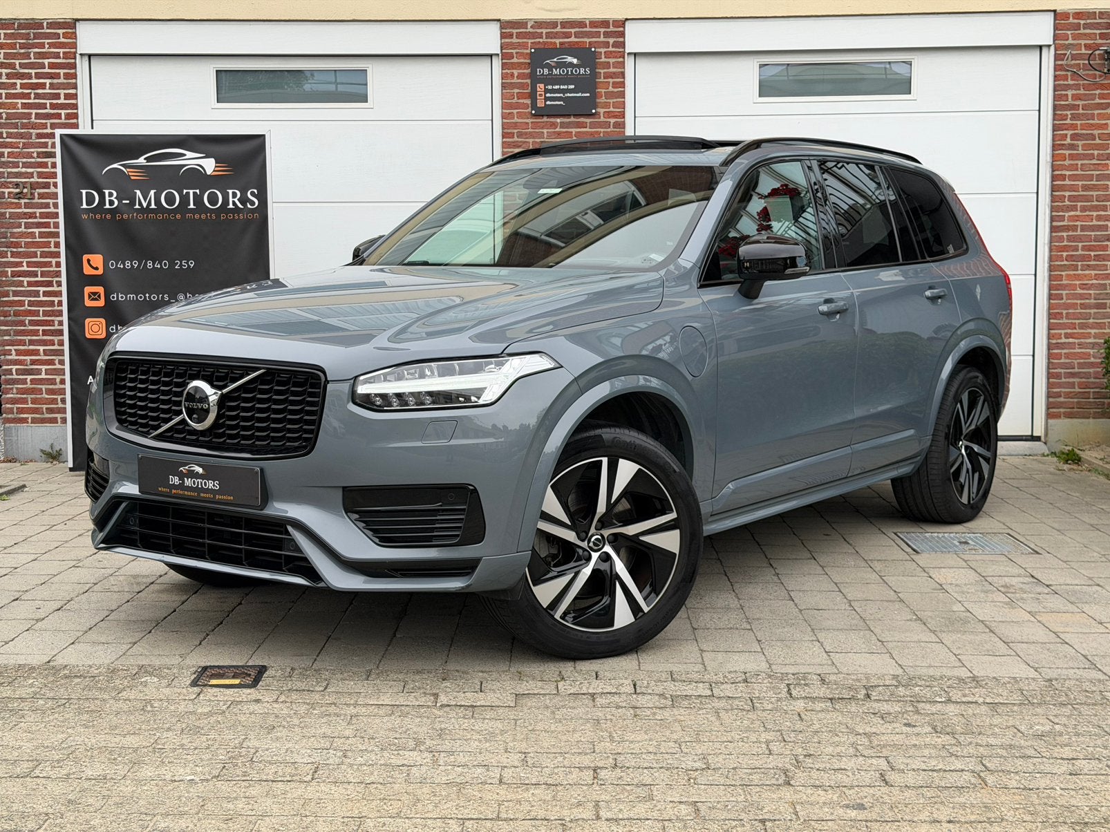 Volvo XC90 Recharge T8 AWD 7 zitplaatsen (310pk), Autos, Achat, Euro 6, Entreprise, 4x4